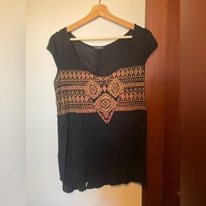 Boho black T-shirt back detail